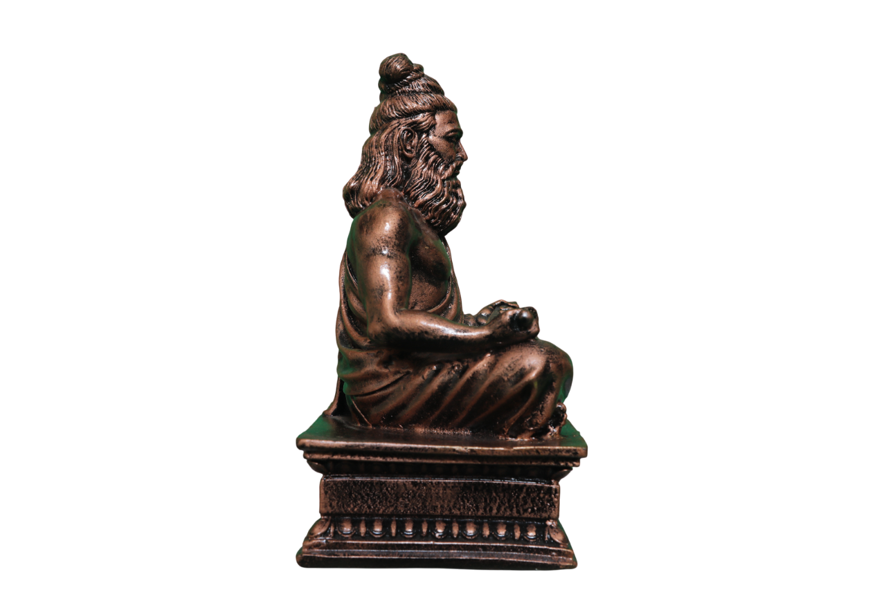 வள்ளுவர் அமர்ந்த சிலை - 9" - உலோகச் செம்பு - Valluvar Statue Sitting - Metallic Copper - Image 2